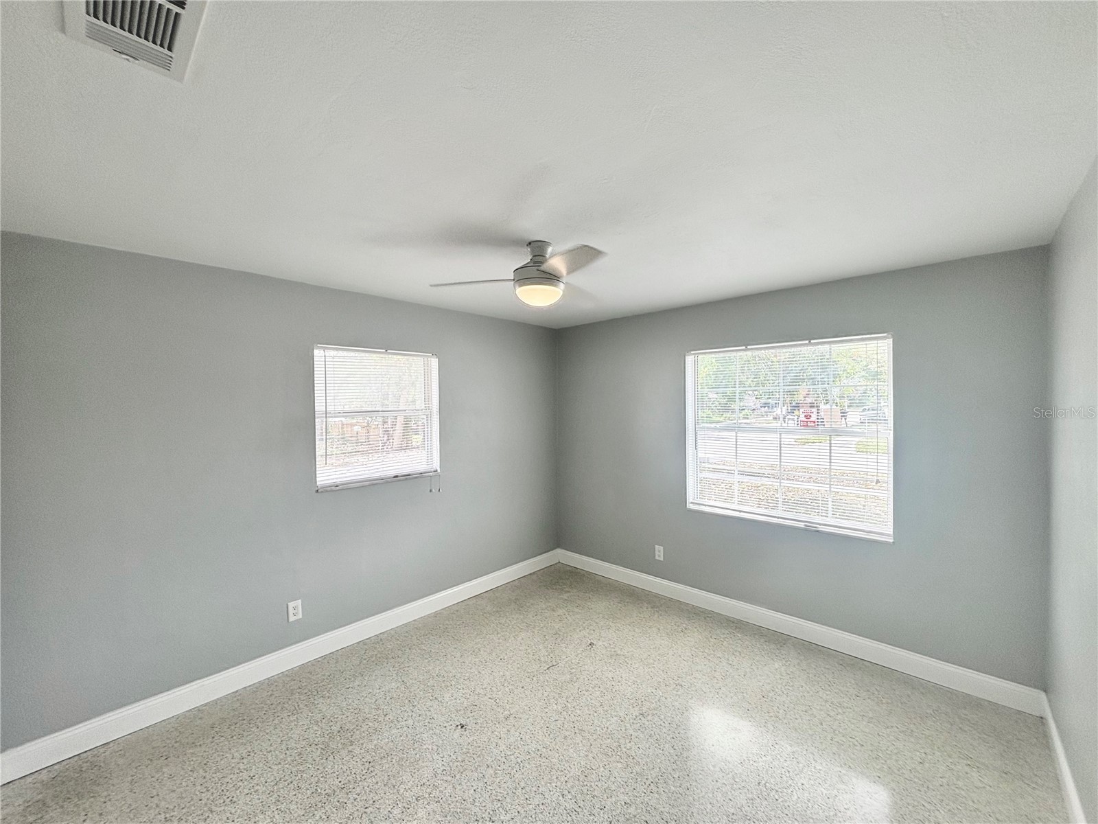2035 36th Avenue N Saint Petersburg FL 33713 TB8495758 image13
