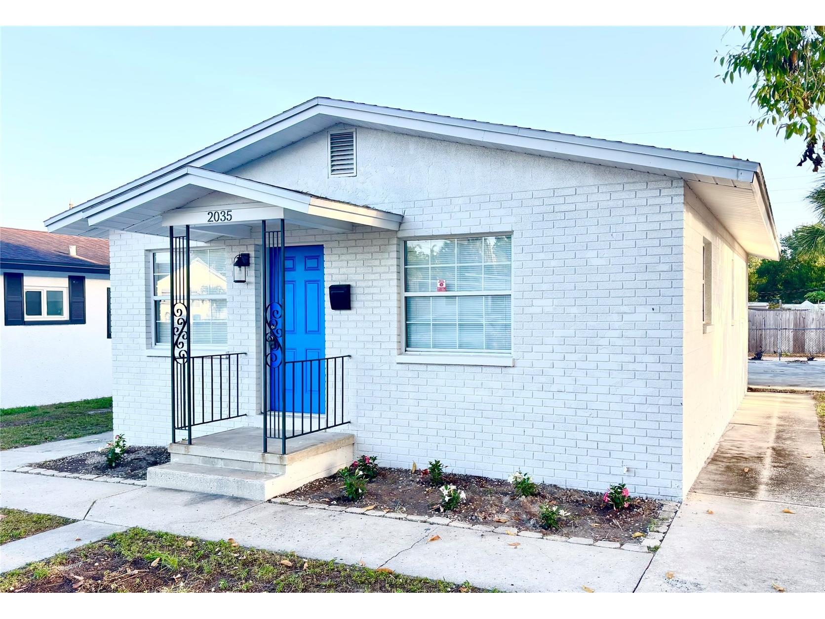 2035 36th Avenue N Saint Petersburg FL 33713 TB8495758 image3