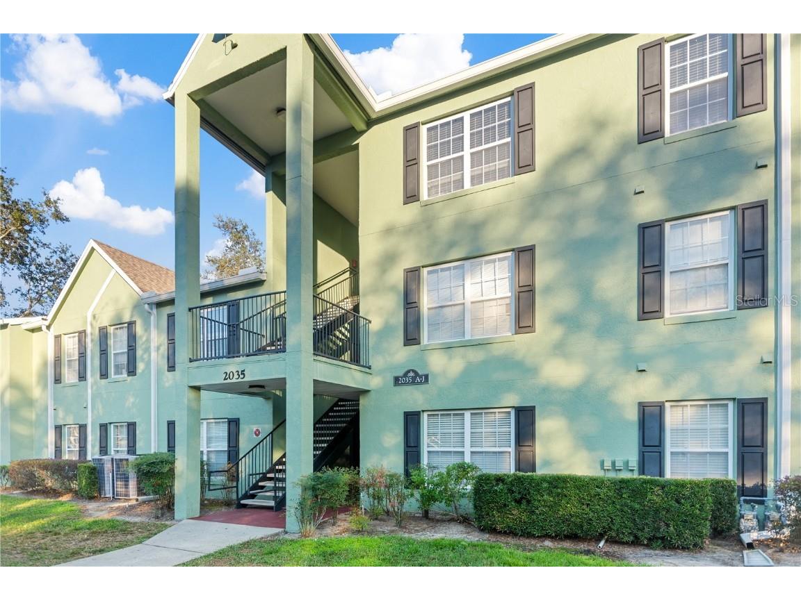 2035 Dixie Belle Drive #2035J Orlando FL 32812 O6167363 image1