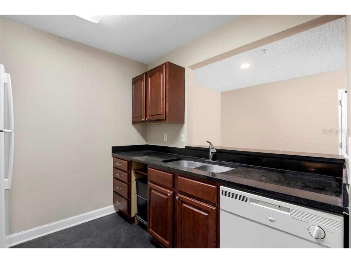 2035 Dixie Belle Drive #2035K Orlando FL 32812 O6349902 image8