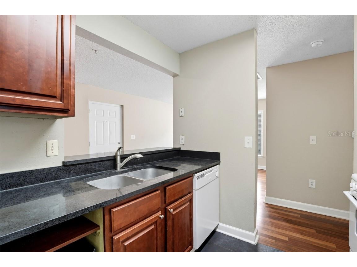 2035 Dixie Belle Drive #2035K Orlando FL 32812 O6349902 image9