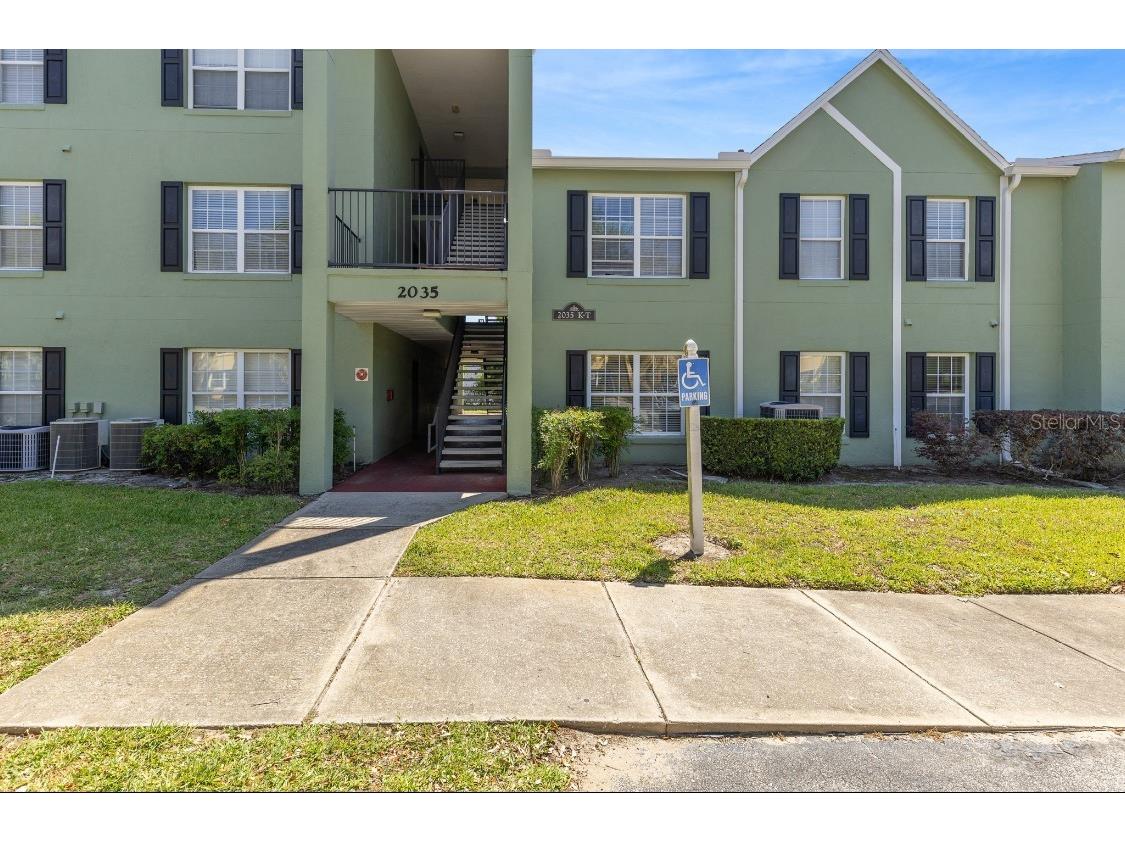 2035 Dixie Belle Drive #2035M Orlando FL 32812 G5099504 image1