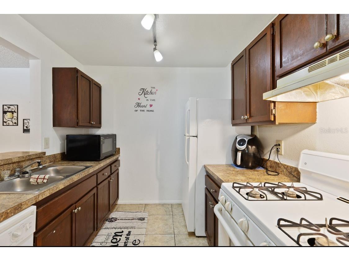 2035 Dixie Belle Drive #2035M Orlando FL 32812 G5099504 image3