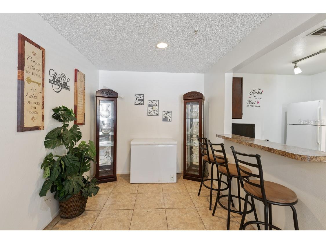 2035 Dixie Belle Drive #2035M Orlando FL 32812 G5099504 image4