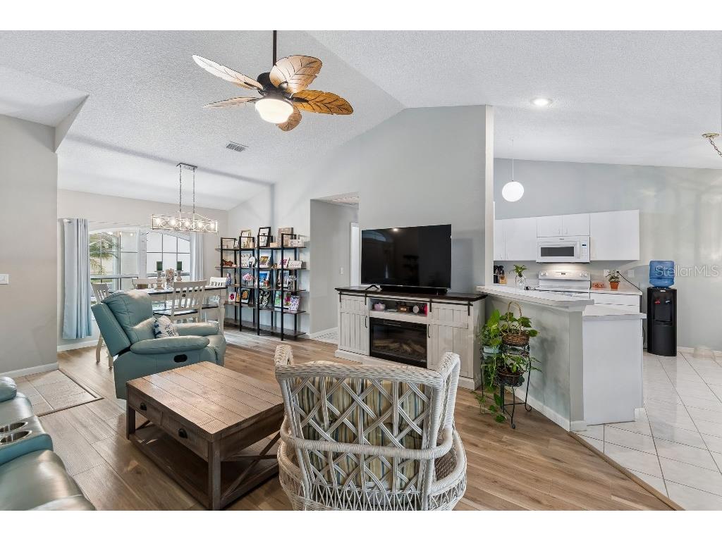 2035 E Del Webb Boulevard Sun City Center FL 33573 TB8487689 image12