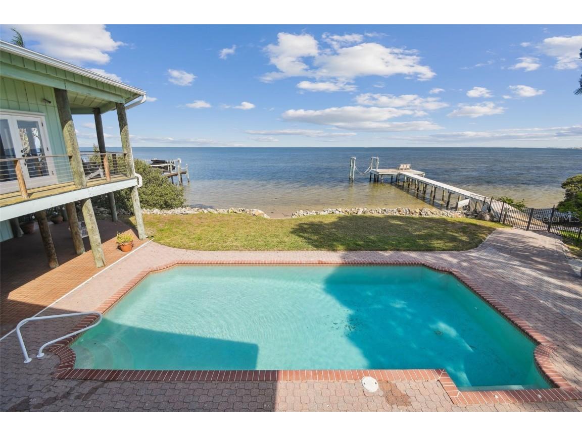 2035 Gulfview Drive Holiday FL 34691 U8235834 image1
