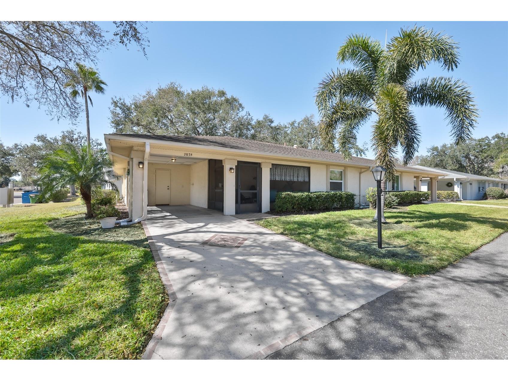 2035 Hampstead Circle Sun City Center FL 33573 TB8505829 image1