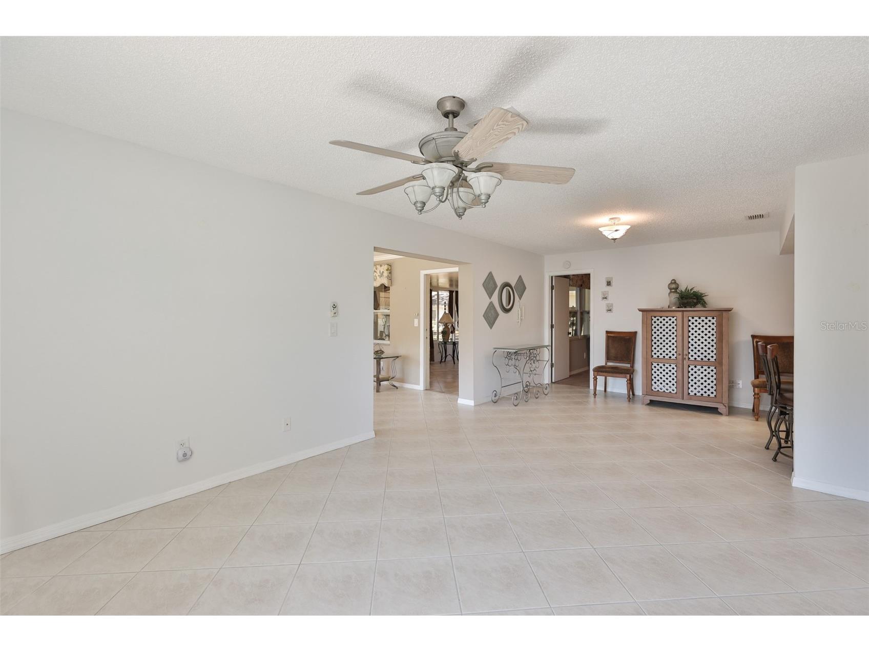 2035 Hampstead Circle Sun City Center FL 33573 TB8505829 image12