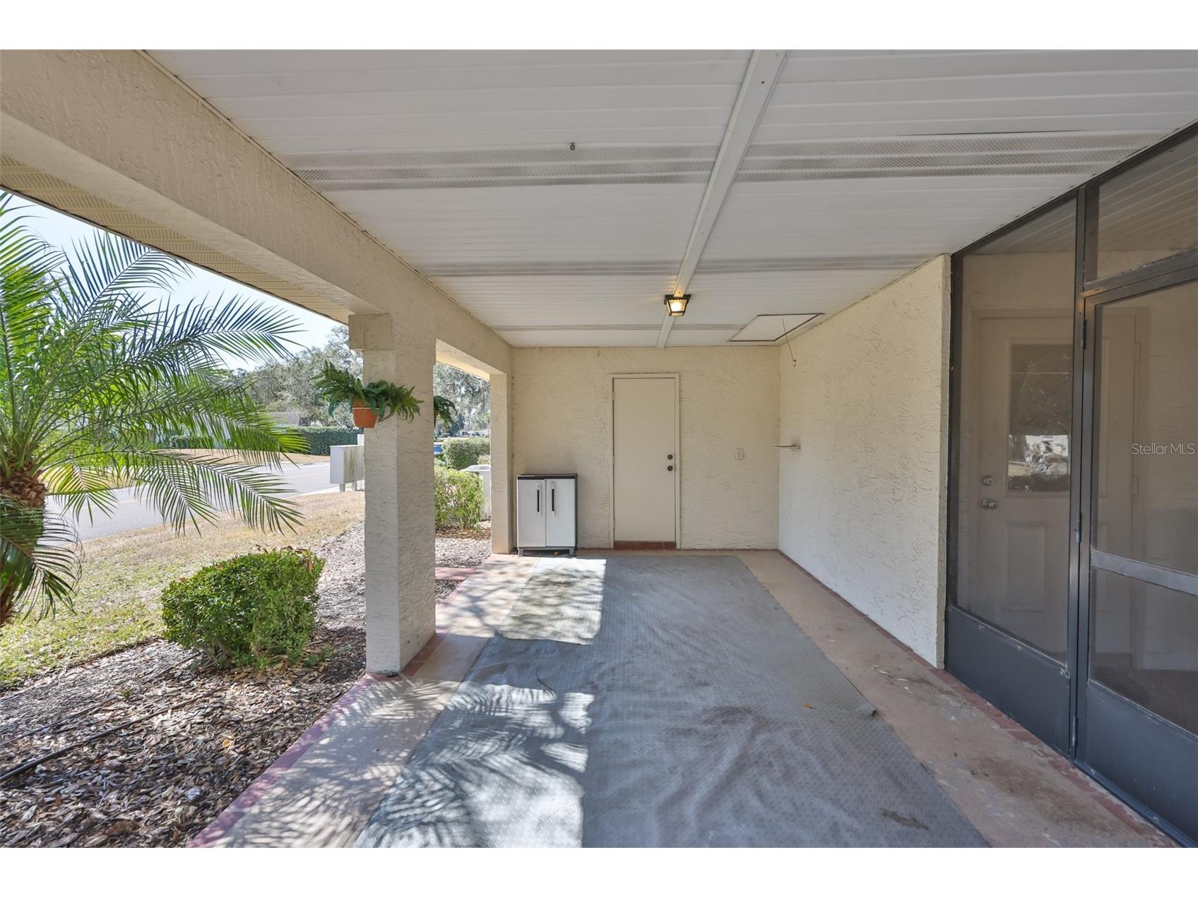 2035 Hampstead Circle Sun City Center FL 33573 TB8505829 image3
