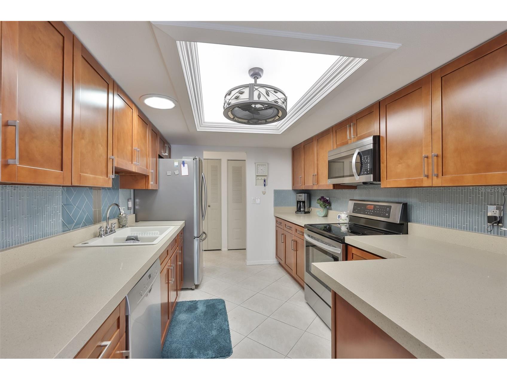 2035 Hampstead Circle Sun City Center FL 33573 TB8505829 image6