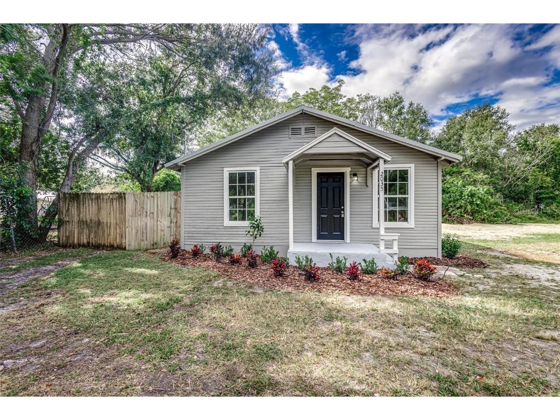 2035 W Lake Drive Winter Haven FL 33881 L4940637 image1