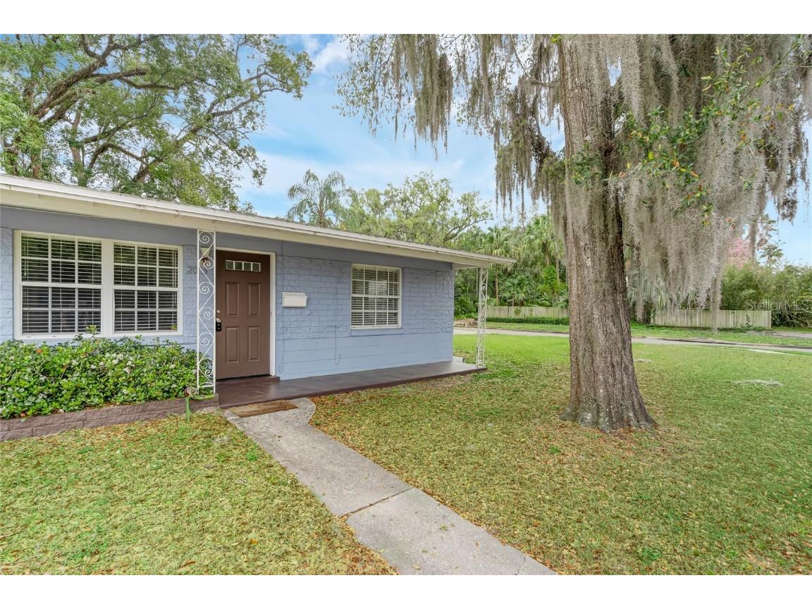 2035 Woodlawn Drive Orlando FL 32803 O6185216 image1