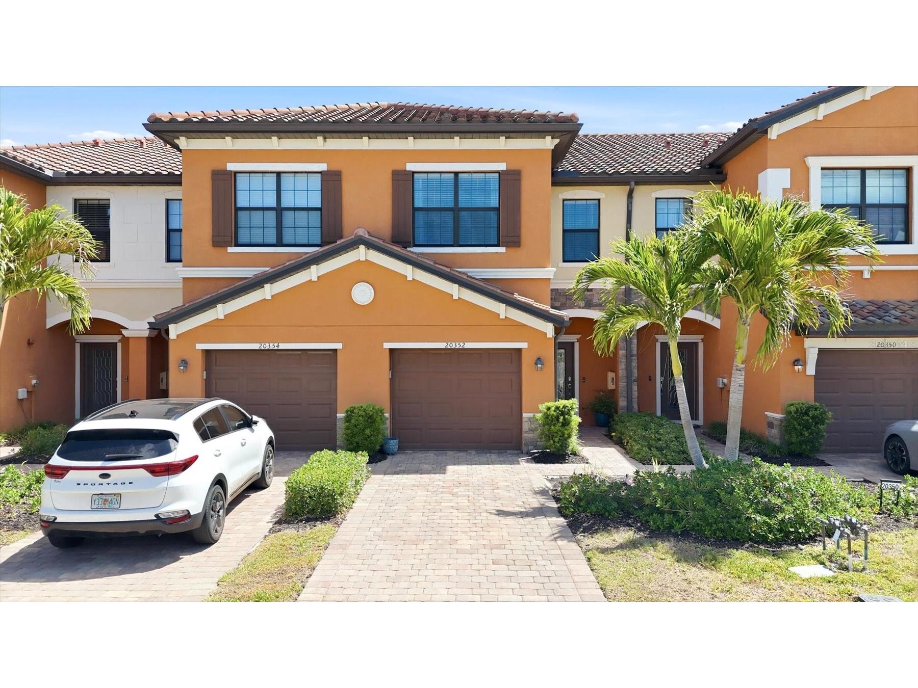 20352 Lagente Circle Venice FL 34293 A4690400 image1