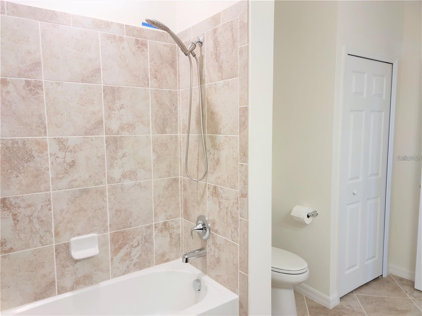 20354 Lagente Circle Venice FL 34293 N6143612 image6