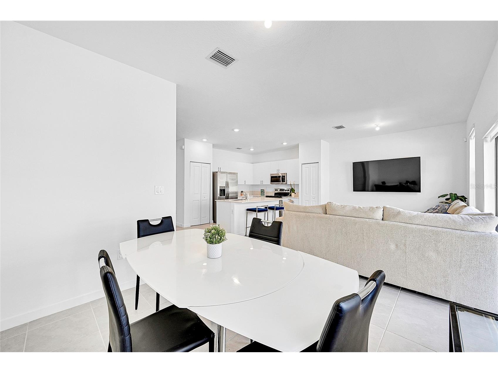 20357 NW 4th Path Miami FL 33169 O6392594 image13