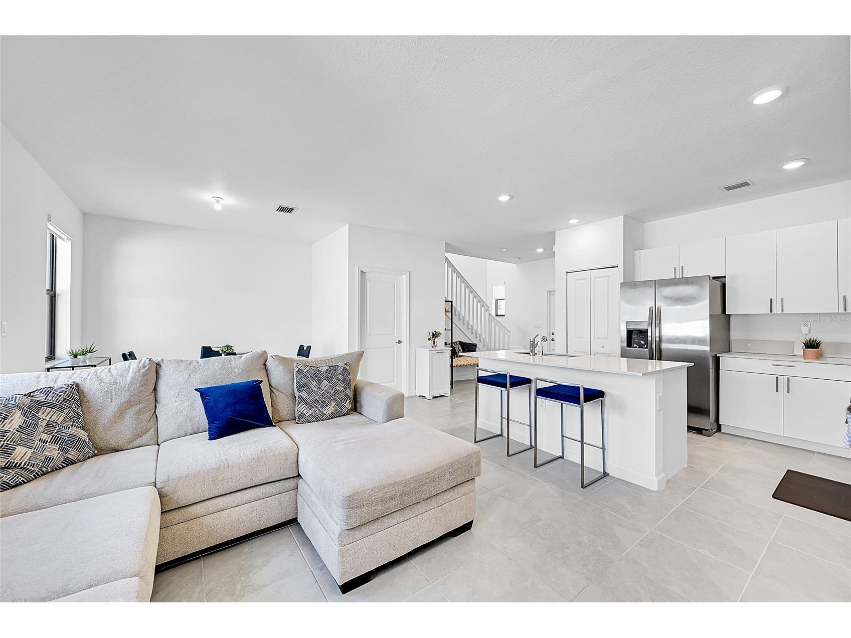 20357 NW 4th Path Miami FL 33169 O6392594 image7