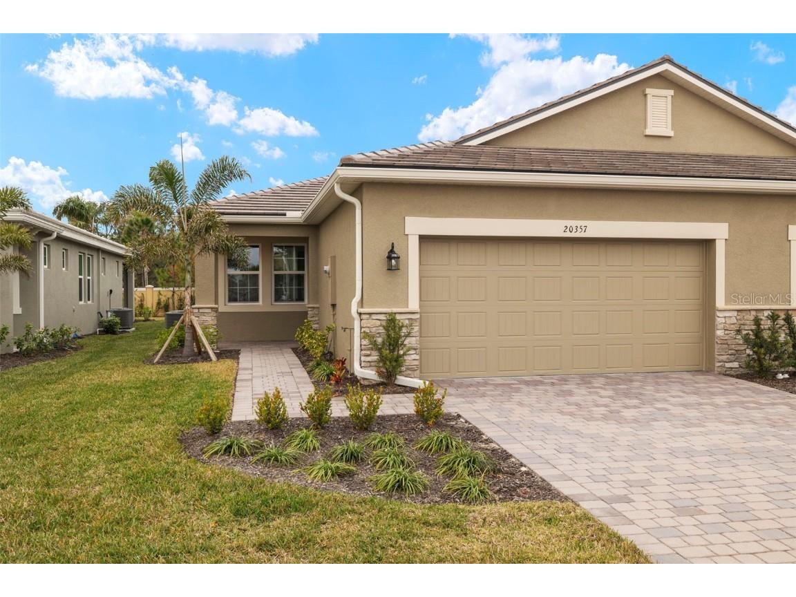 20357 Symphony Place Venice FL 34293 TB8330819 image1