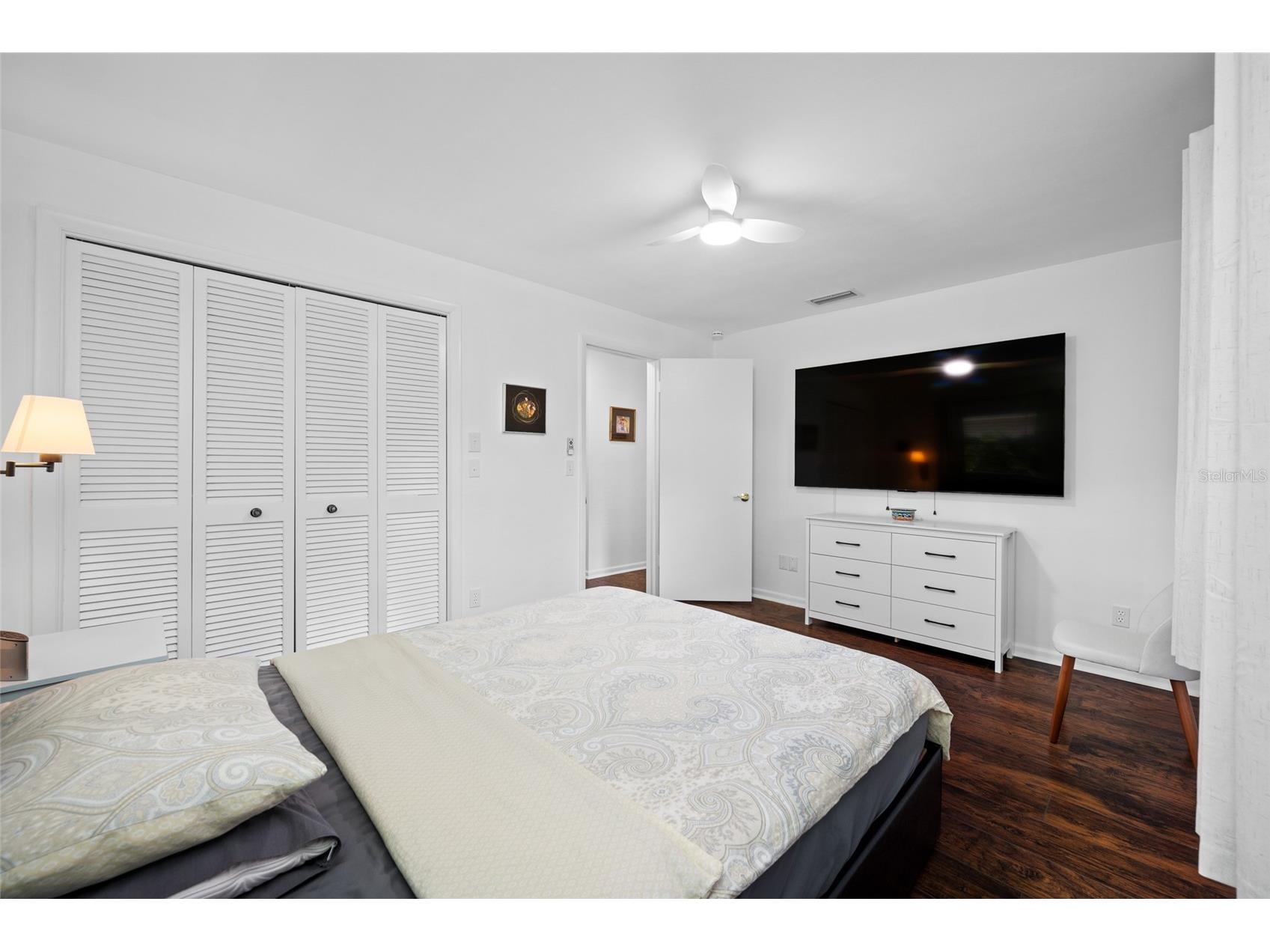 2036 Forest Drive Clearwater FL 33763 TB8526746 image24