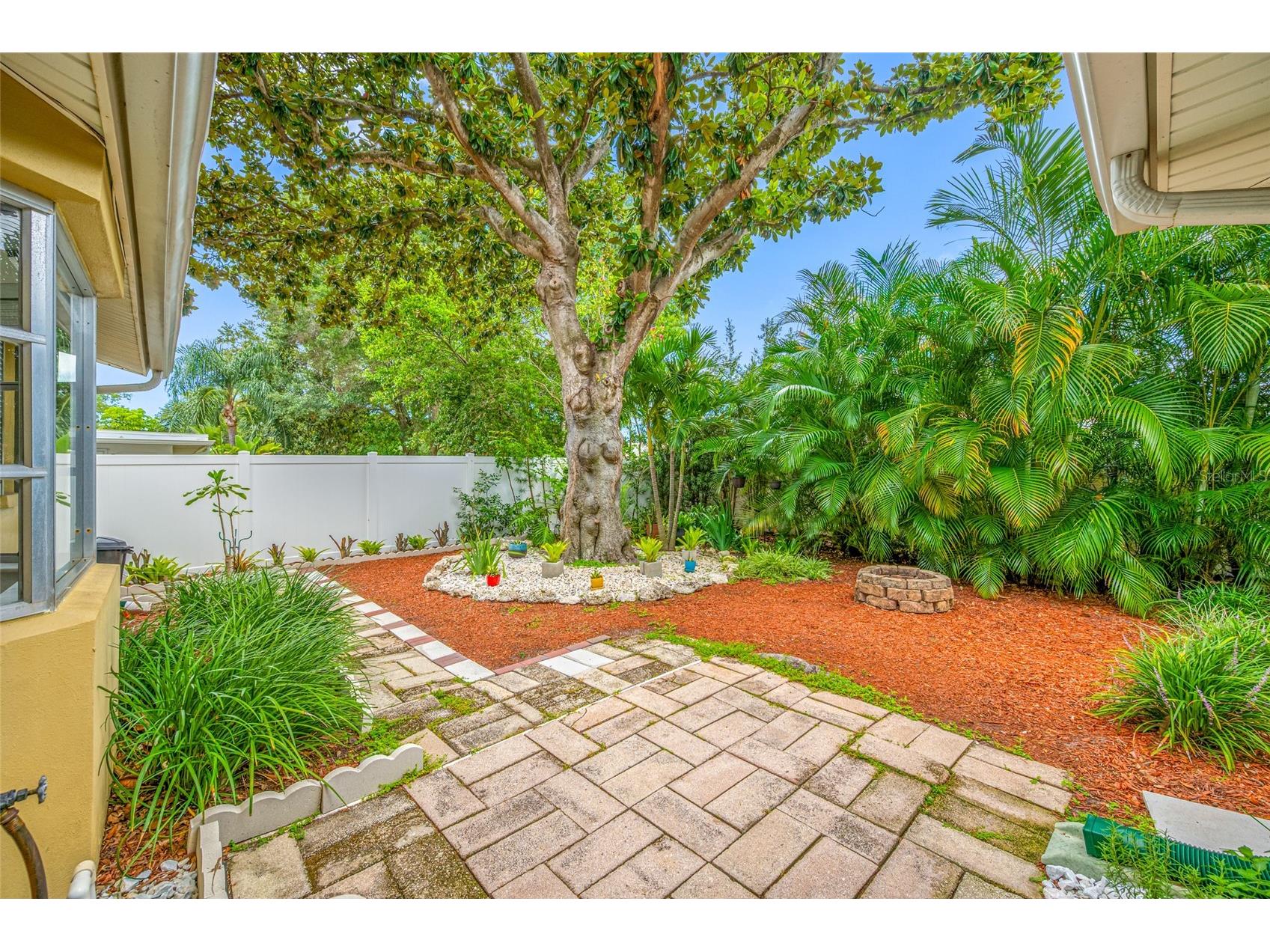 2036 Forest Drive Clearwater FL 33763 TB8526746 image45