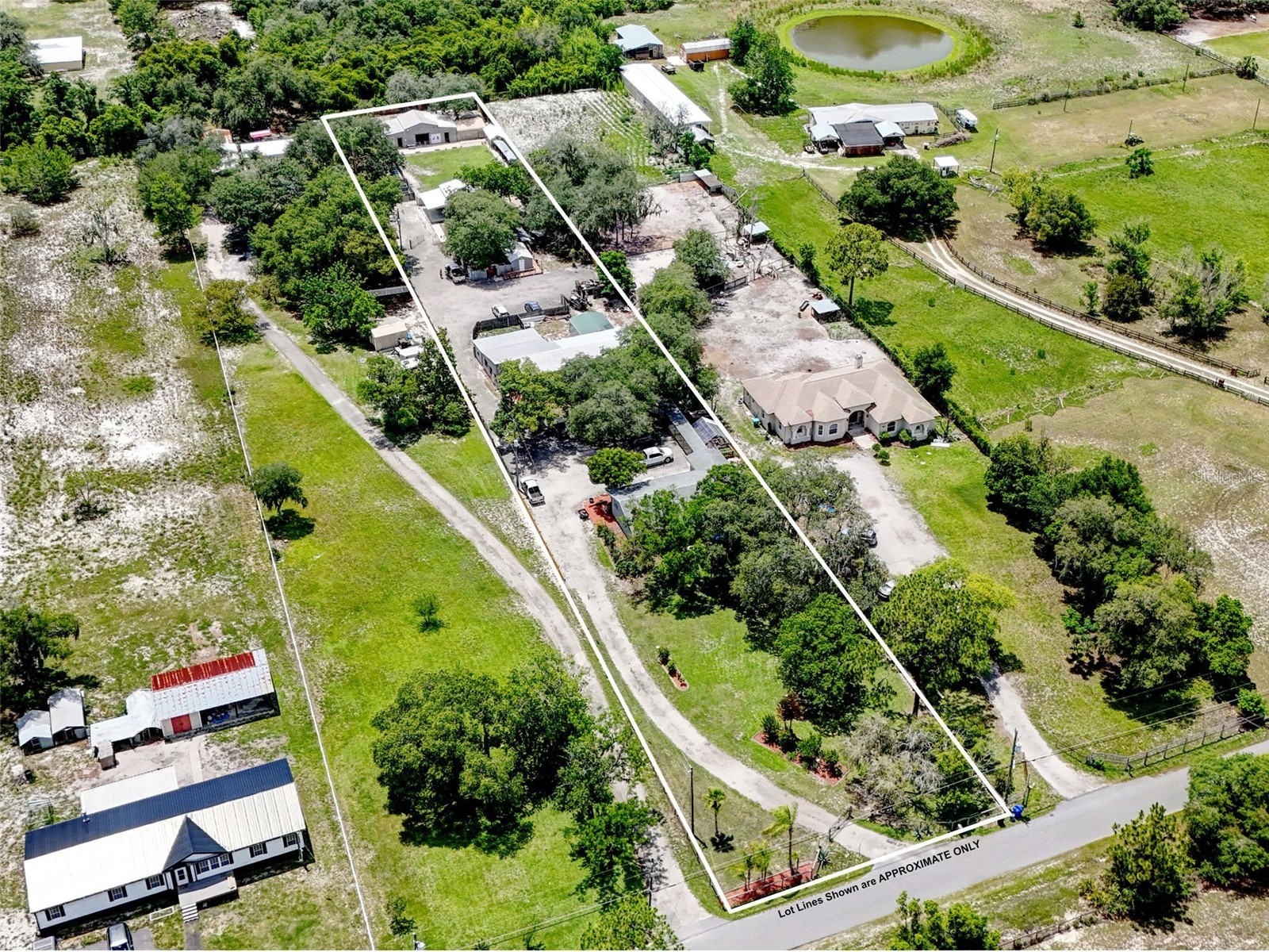 2036 Lake View Avenue Chuluota FL 32766 - LAKE MILLS O6415536 image1