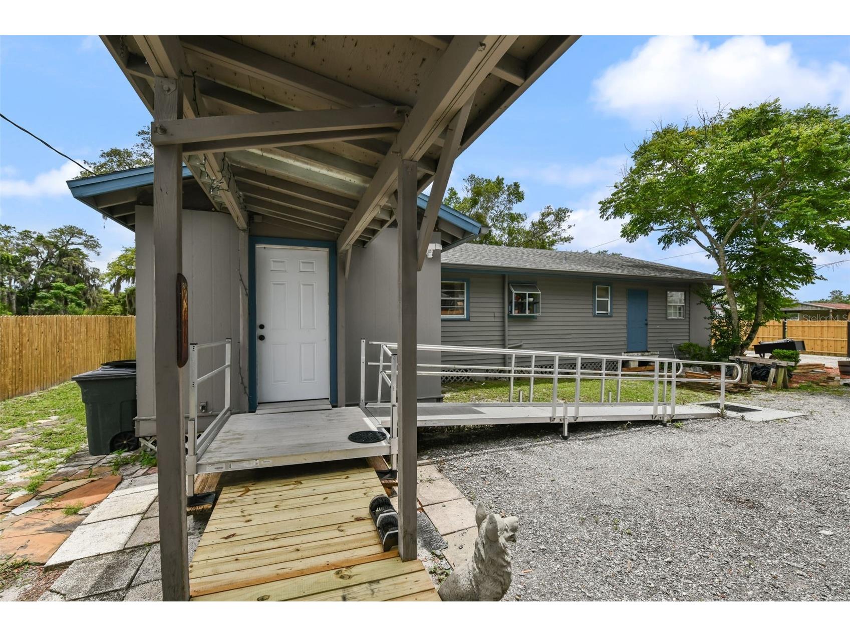 2036 Lake View Avenue Chuluota FL 32766 - LAKE MILLS O6415536 image13