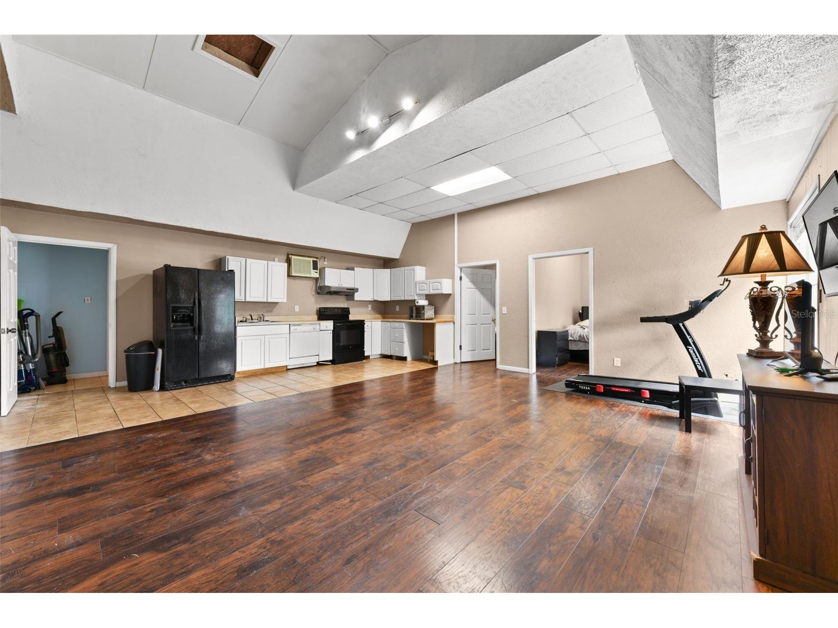 2036 Lake View Avenue Chuluota FL 32766 - LAKE MILLS O6415536 image40