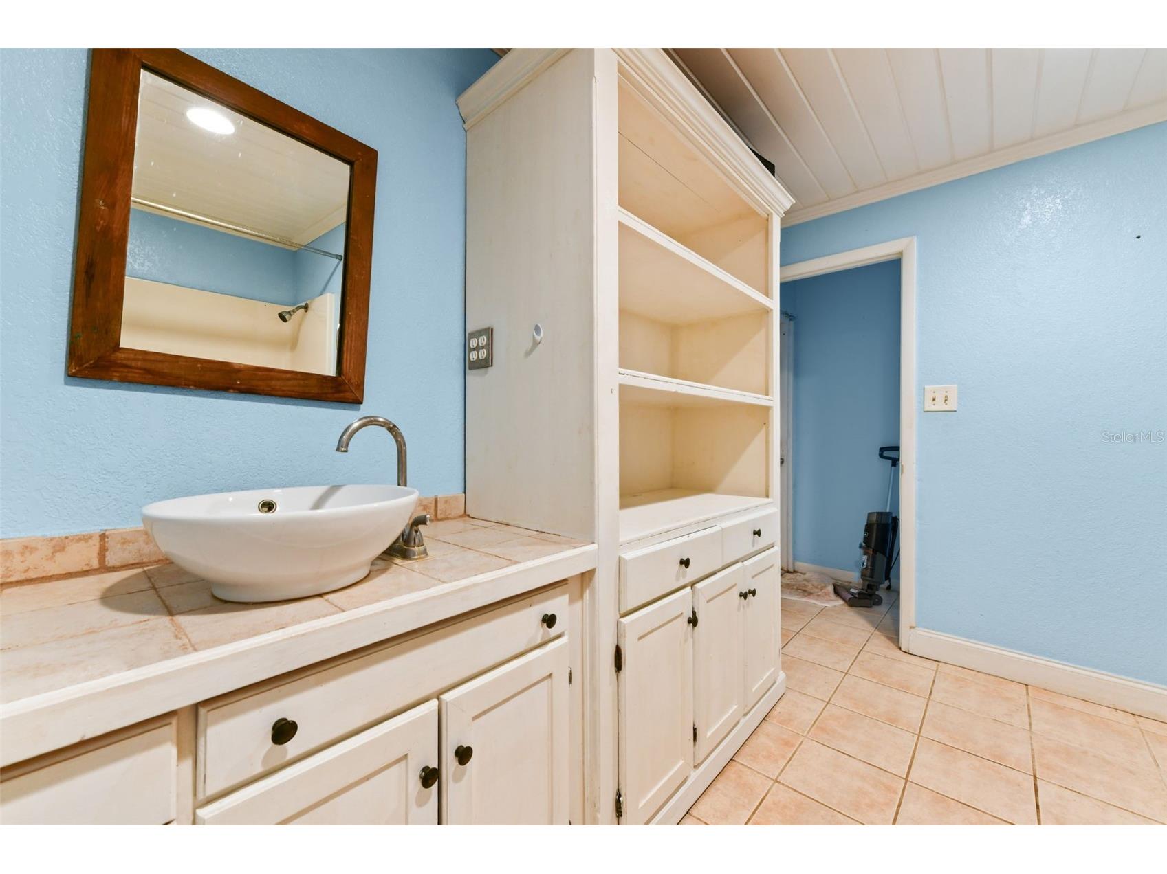 2036 Lake View Avenue Chuluota FL 32766 - LAKE MILLS O6415536 image44