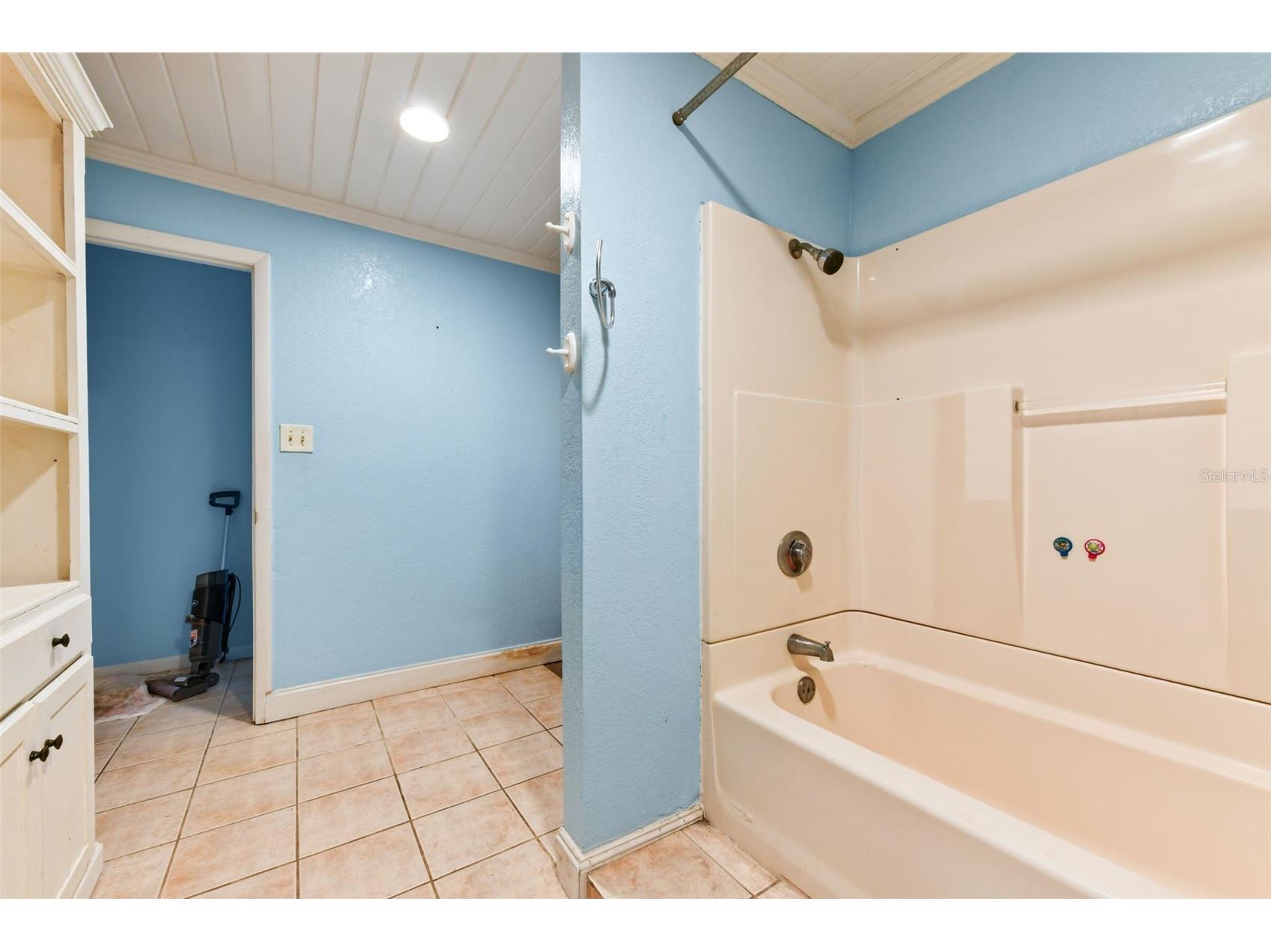 2036 Lake View Avenue Chuluota FL 32766 - LAKE MILLS O6415536 image45