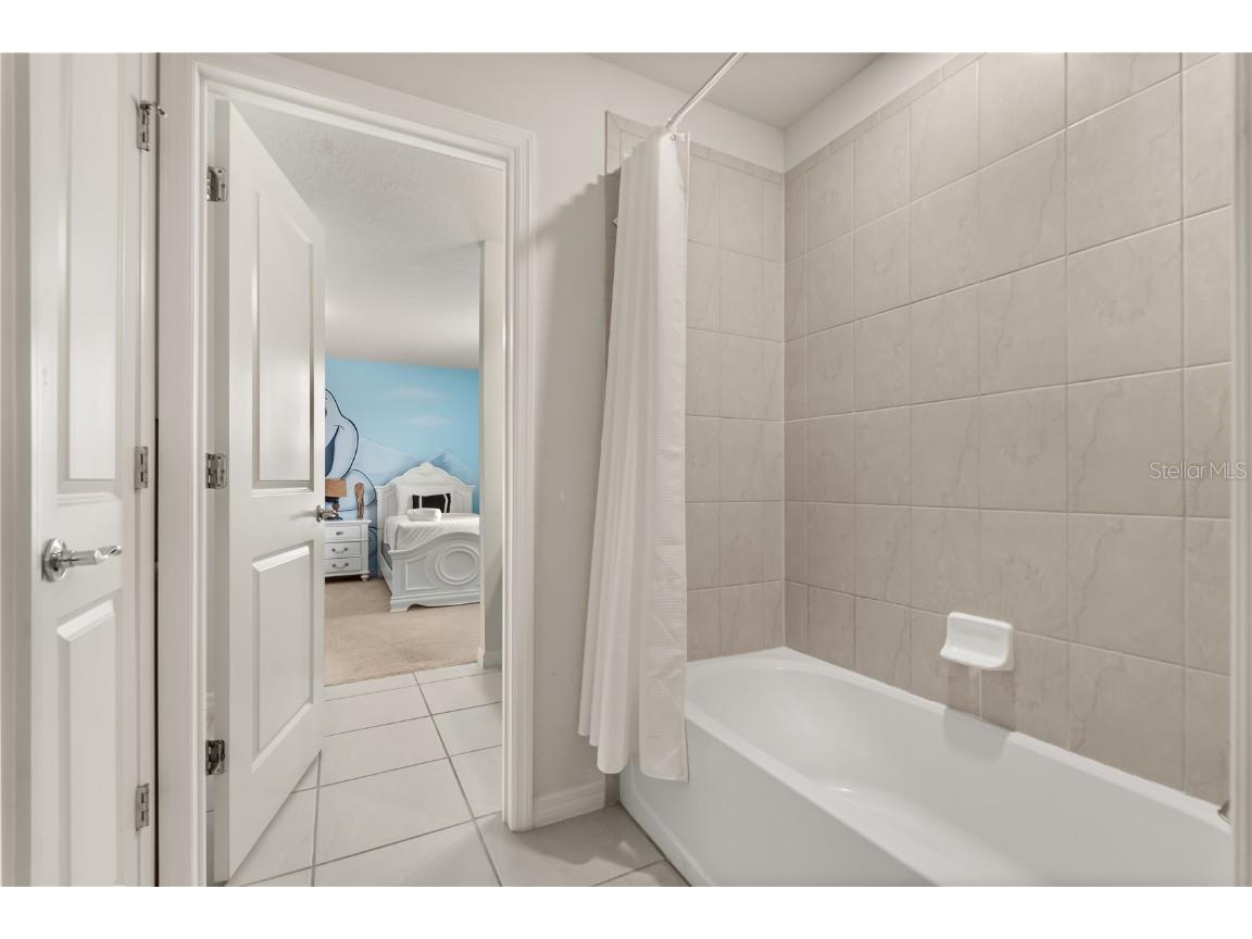 2036 Lelani Cir Davenport FL 33897 O6334617 image37