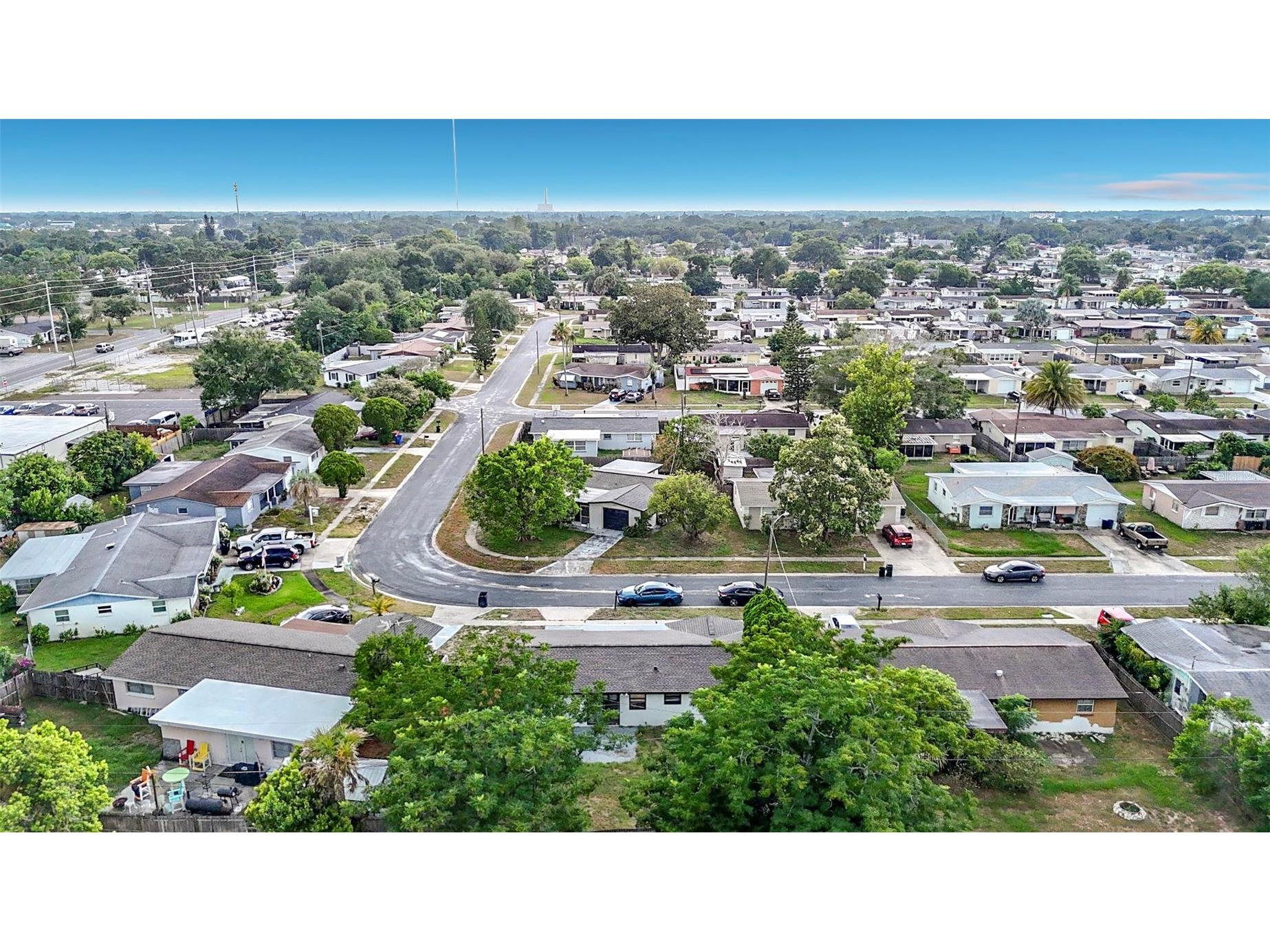 2036 Shannon Drive Holiday FL 34690 TB8524920 image39