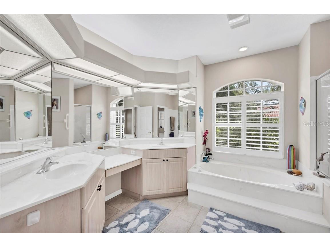 2036 Timucua Trail Nokomis FL 34275 A4667298 image23