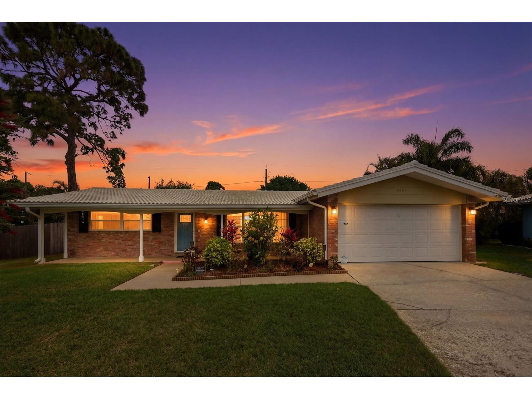 2036 W Ridge Drive Clearwater FL 33763 TB8485281 image1