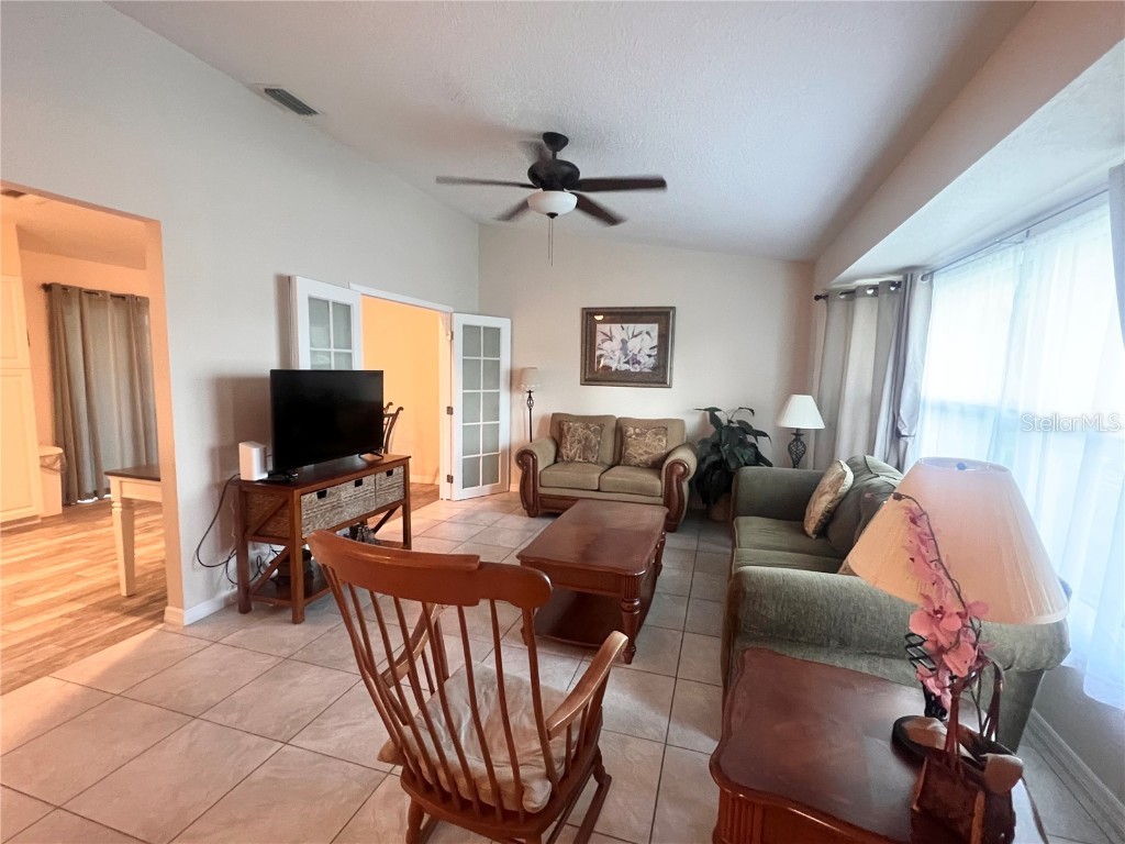 20362 Emerald Avenue Port Charlotte FL 33952 C7503667 image2