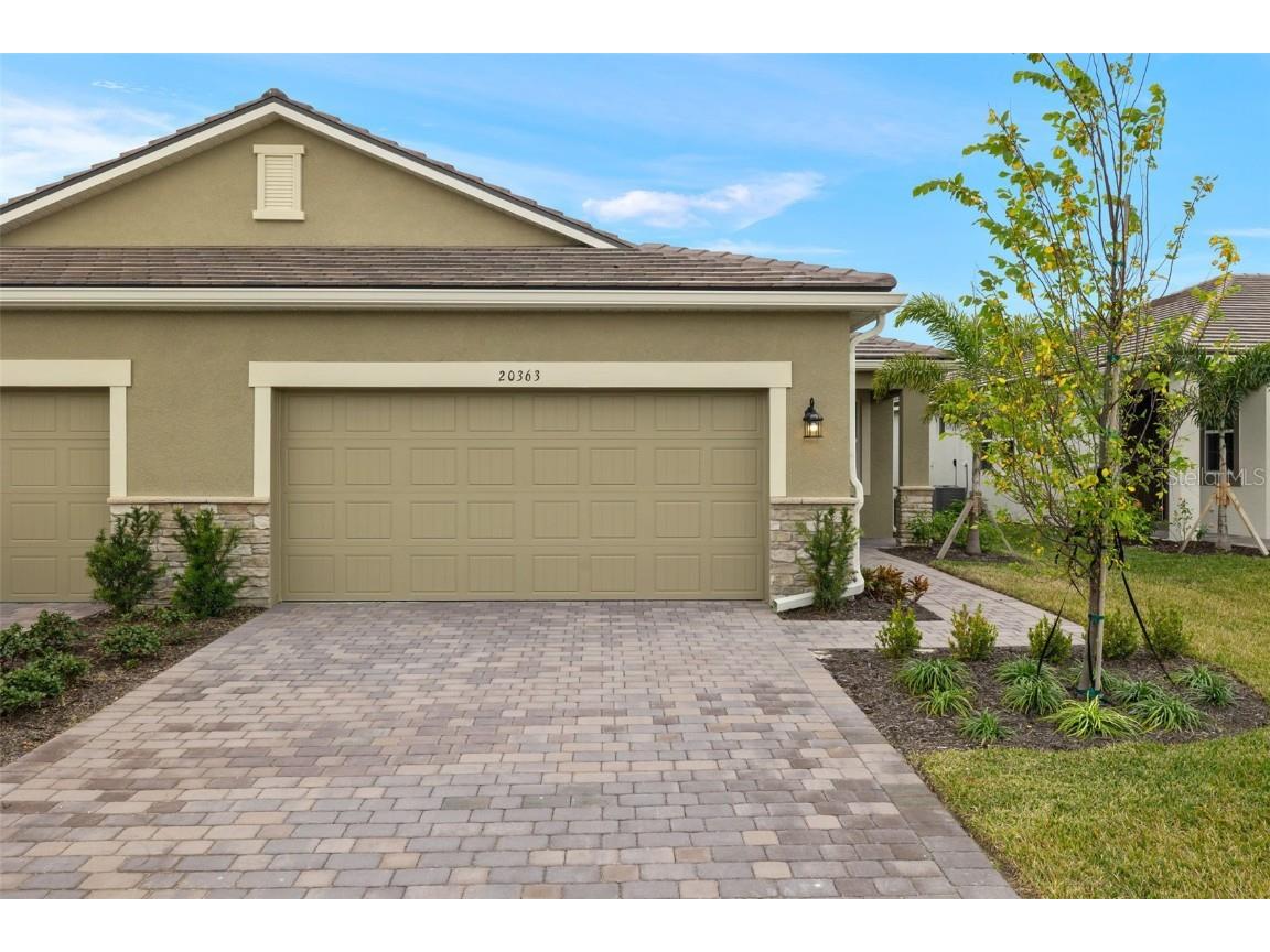 20363 Symphony Place Venice FL 34293 TB8330849 image1