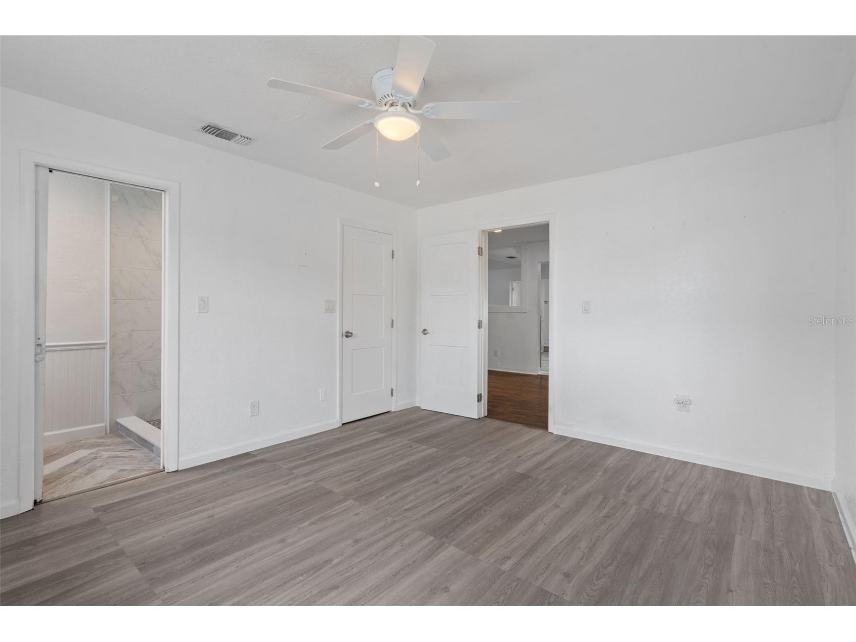 2037 67th Avenue S Saint Petersburg FL 33712 TB8513289 image19