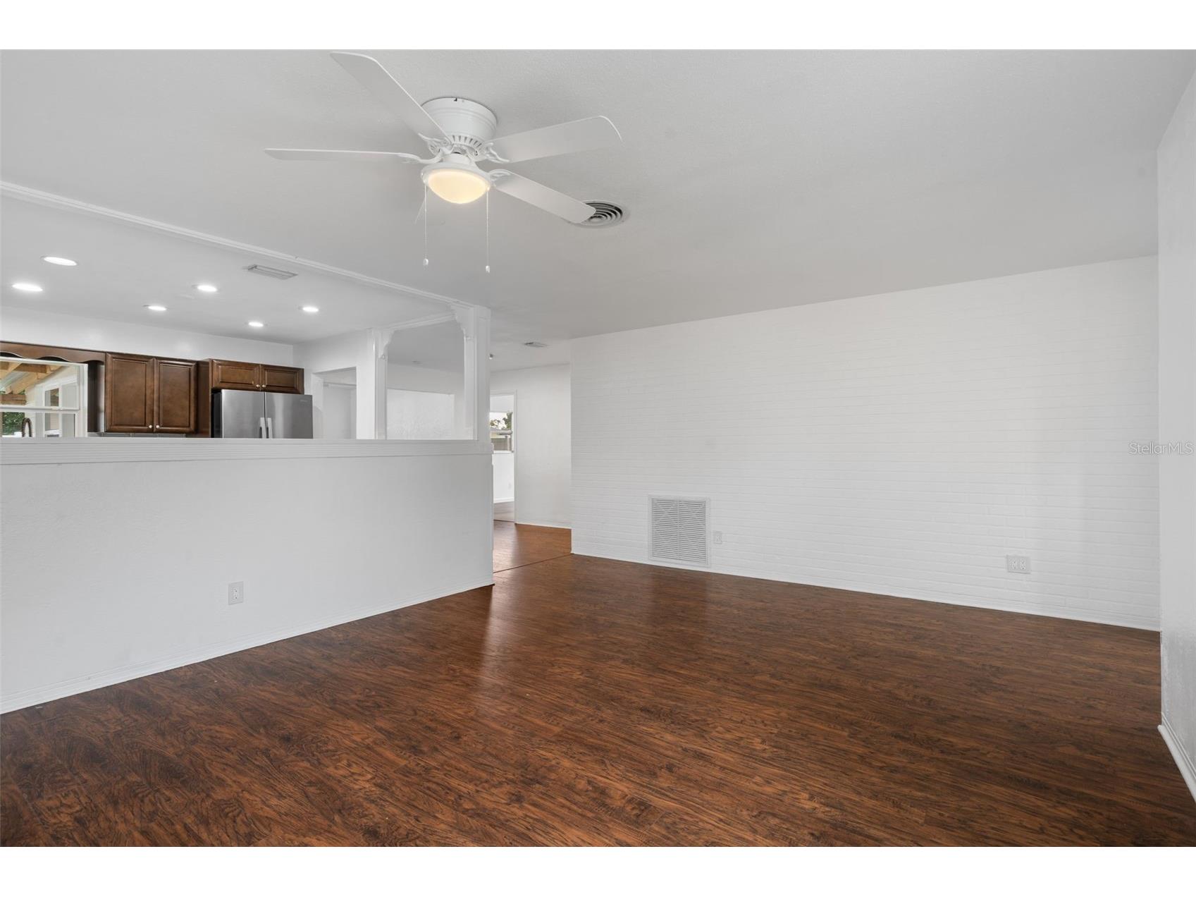 2037 67th Avenue S Saint Petersburg FL 33712 TB8513289 image8