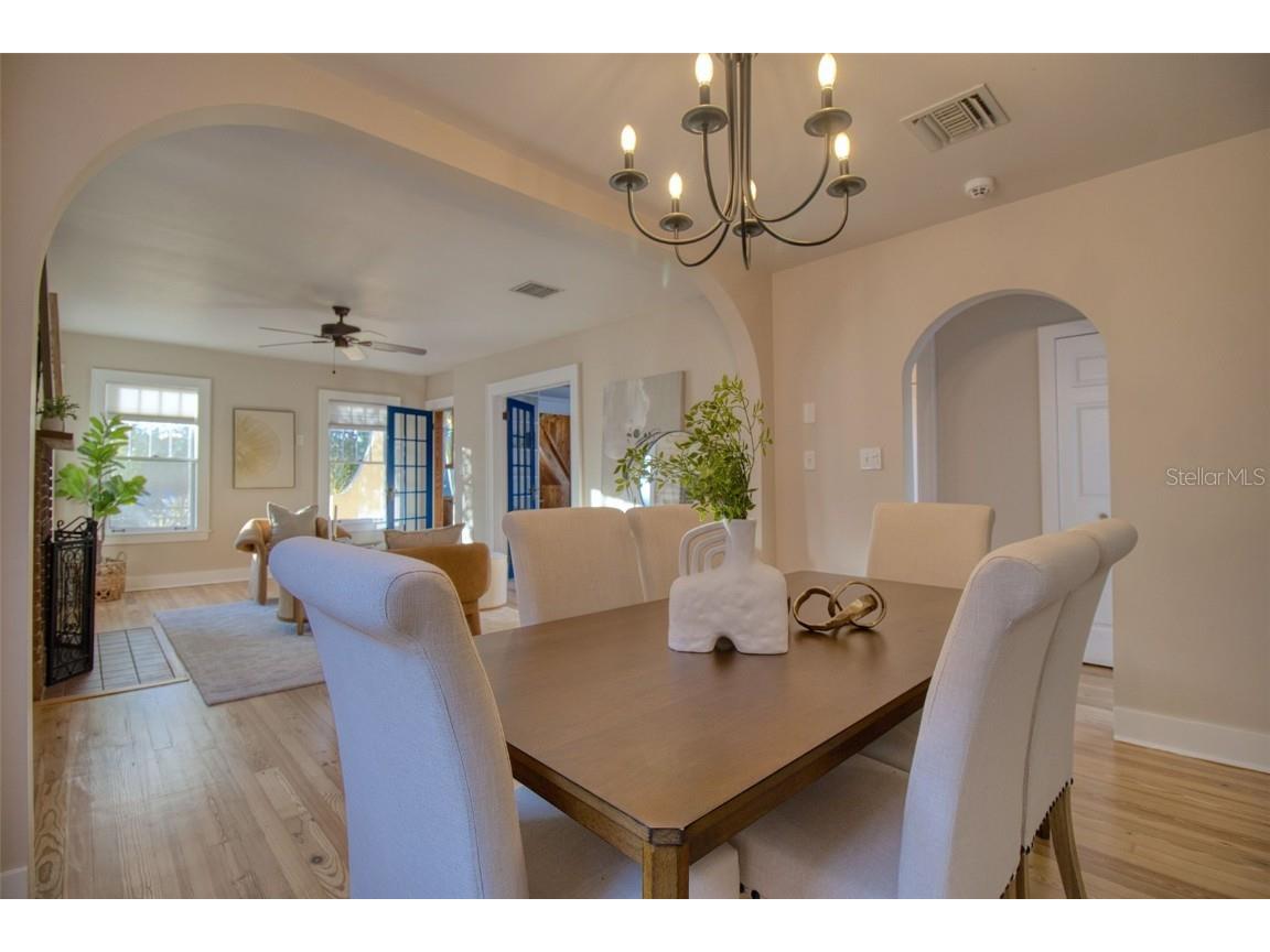 2037 Broadway Clearwater FL 33755 TB8437064 image15