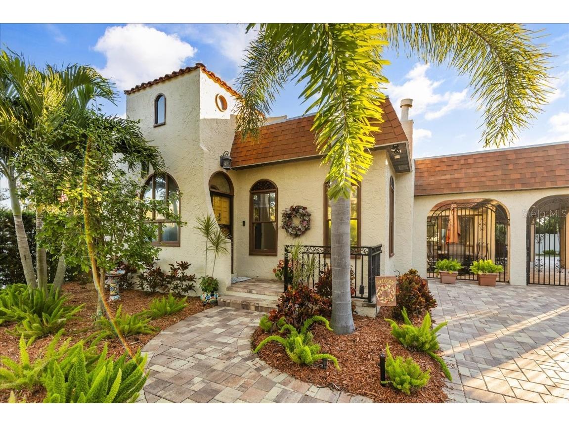 2037 Broadway Clearwater FL 33755 TB8437064 image2