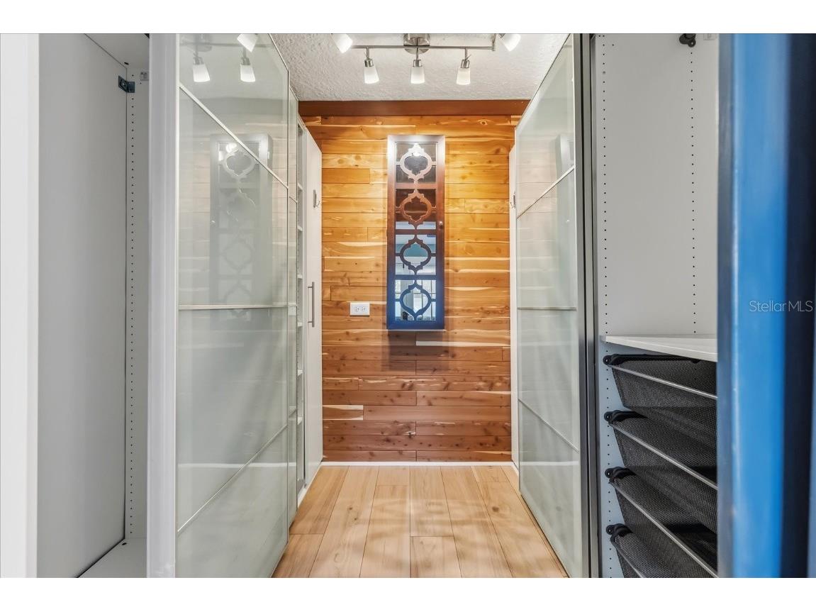 2037 Broadway Clearwater FL 33755 TB8437064 image26