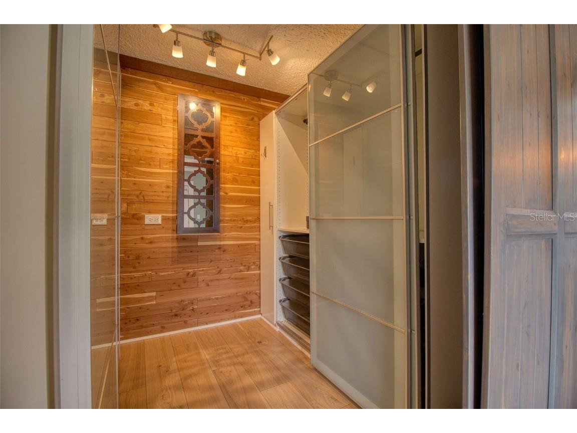 2037 Broadway Clearwater FL 33755 TB8437064 image27