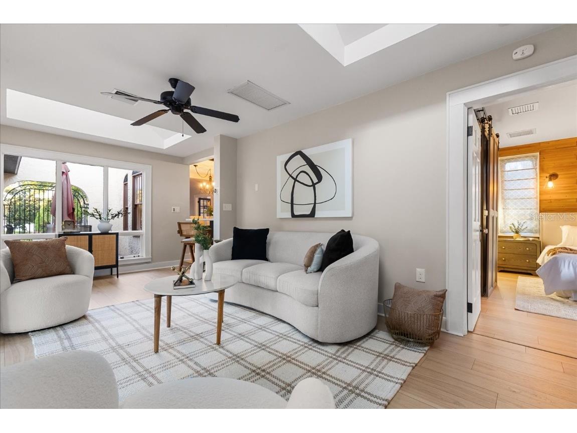 2037 Broadway Clearwater FL 33755 TB8437064 image31