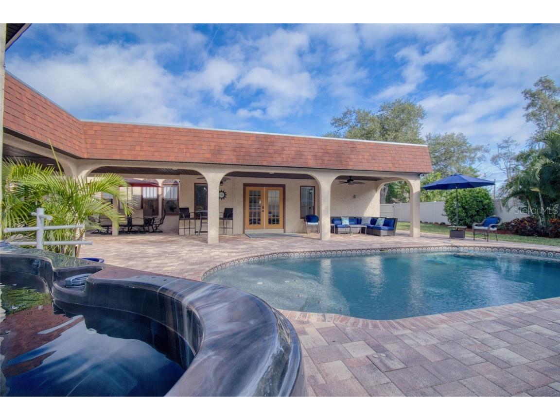 2037 Broadway Clearwater FL 33755 TB8437064 image34