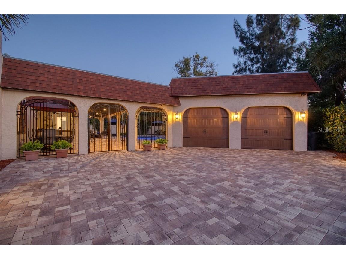 2037 Broadway Clearwater FL 33755 TB8437064 image42