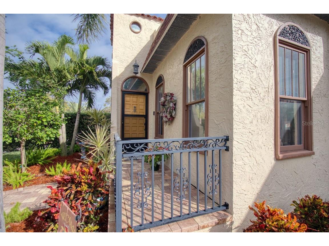 2037 Broadway Clearwater FL 33755 TB8437064 image53