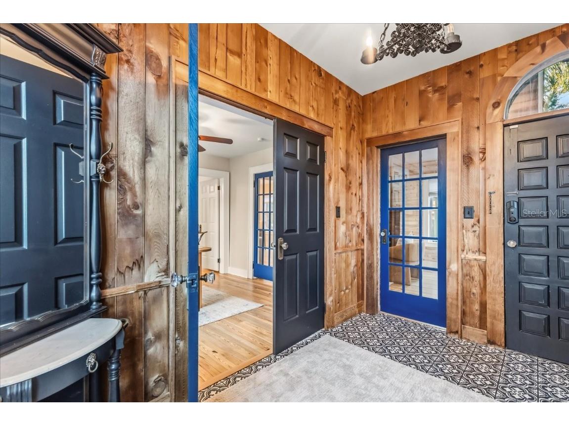 2037 Broadway Clearwater FL 33755 TB8437064 image7