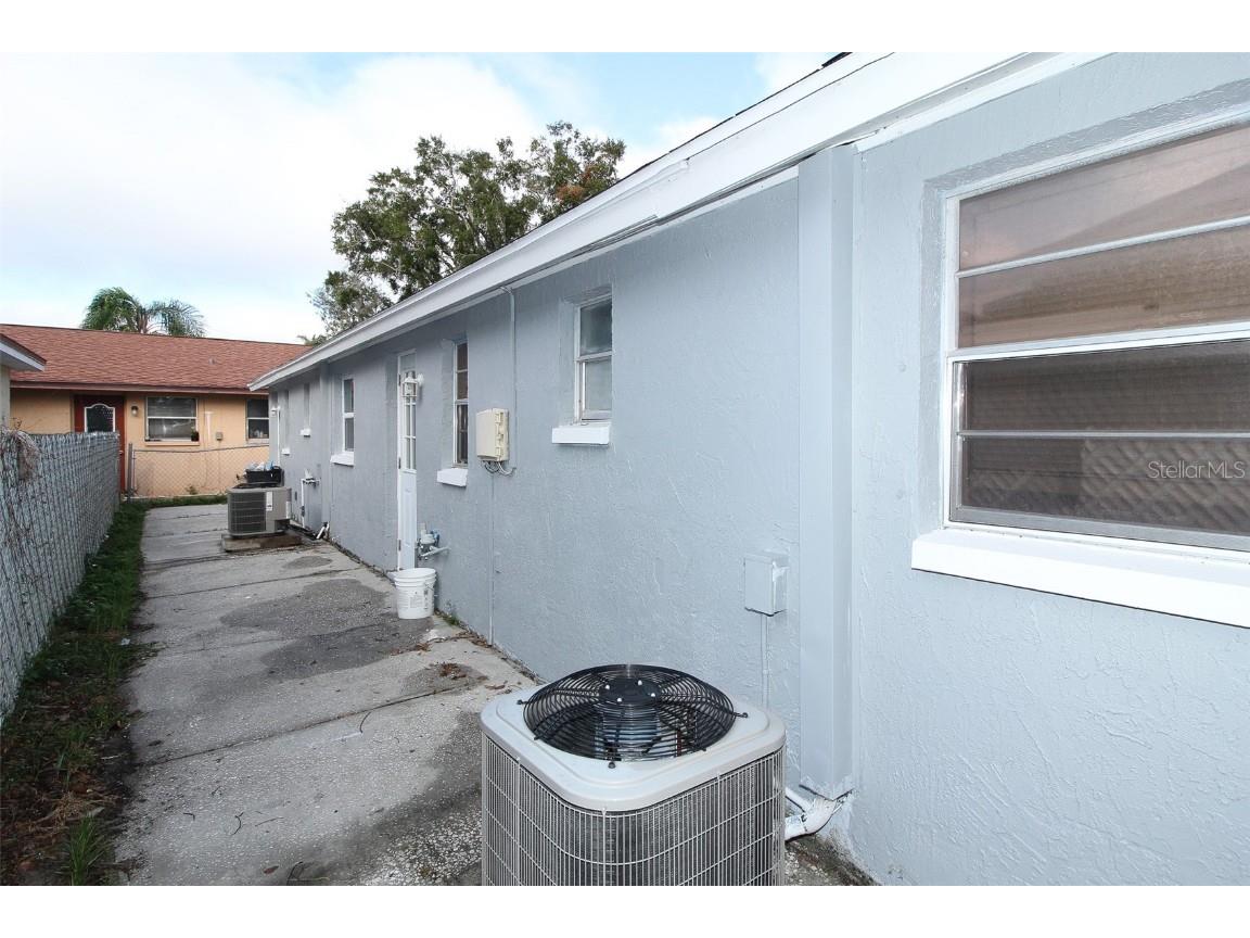 2037 Calusa Trail Holiday FL 34690 TB8404204 image16