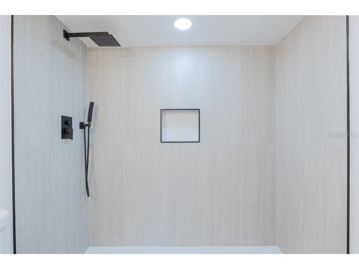 2037 Corner Tree Court Orlando FL 32820 O6351876 image11