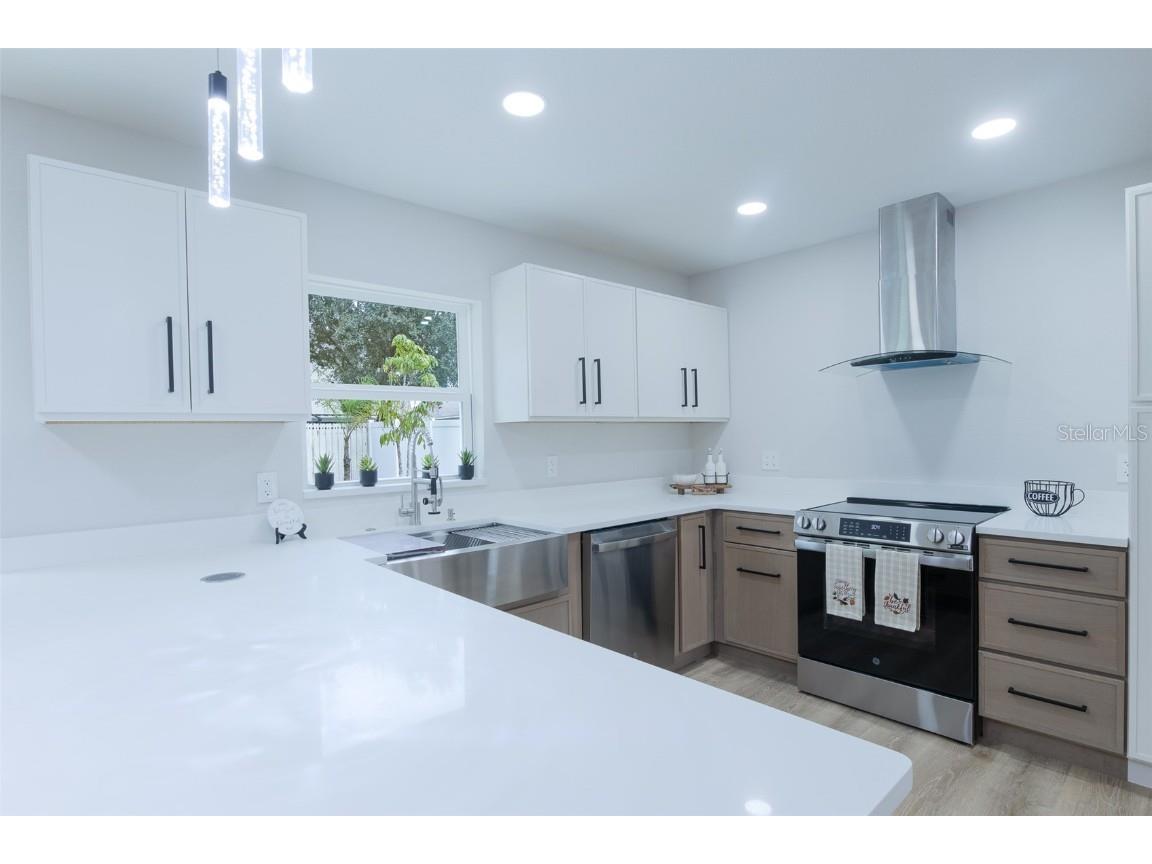 2037 Corner Tree Court Orlando FL 32820 O6351876 image6