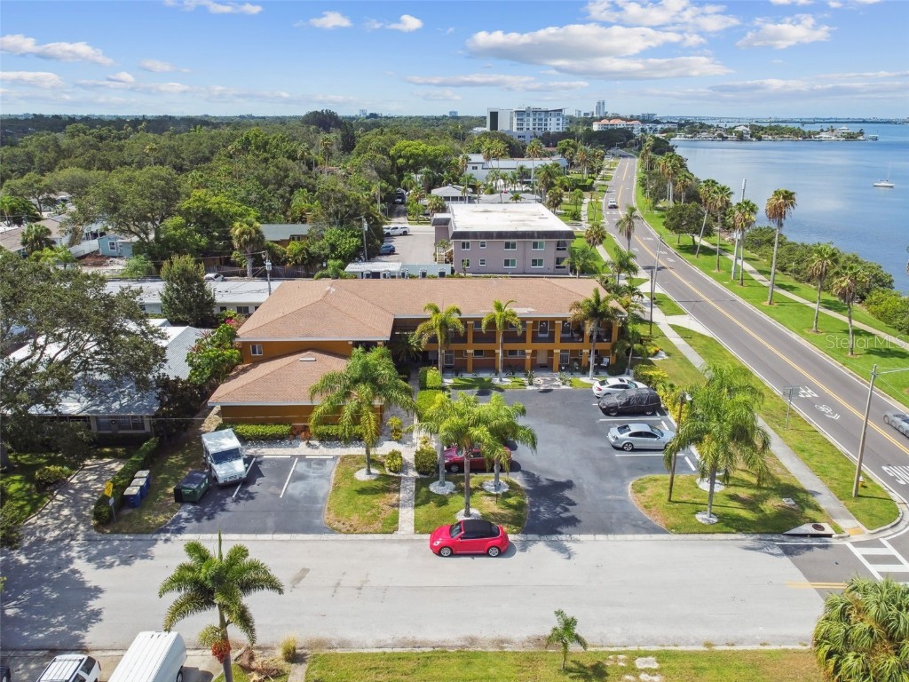 2037 Edgewater Drive #101 Clearwater FL 33755 U8210052 image1