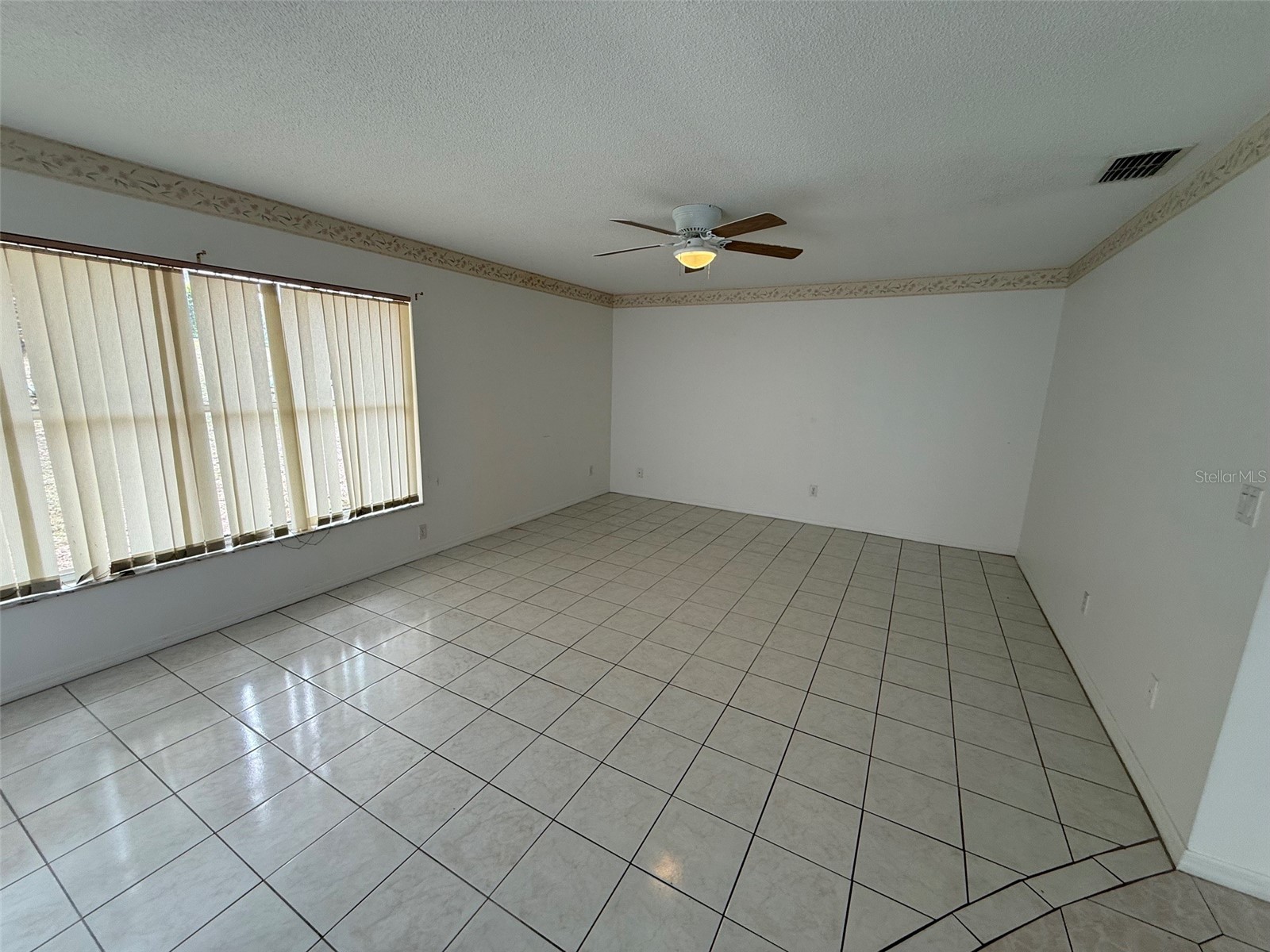 2037 Finland Drive Spring Hill FL 34609 W7887009 image4